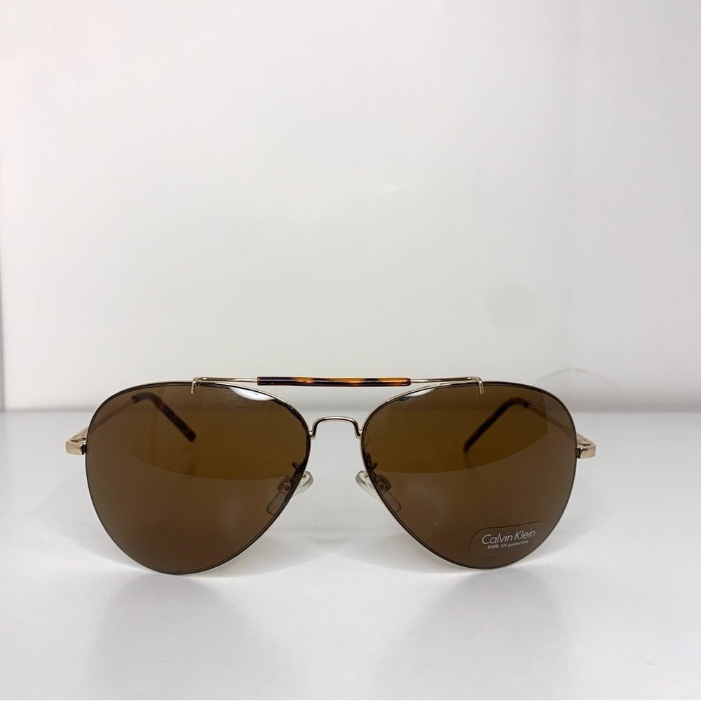 Calvin Klein Unisex sunglasses